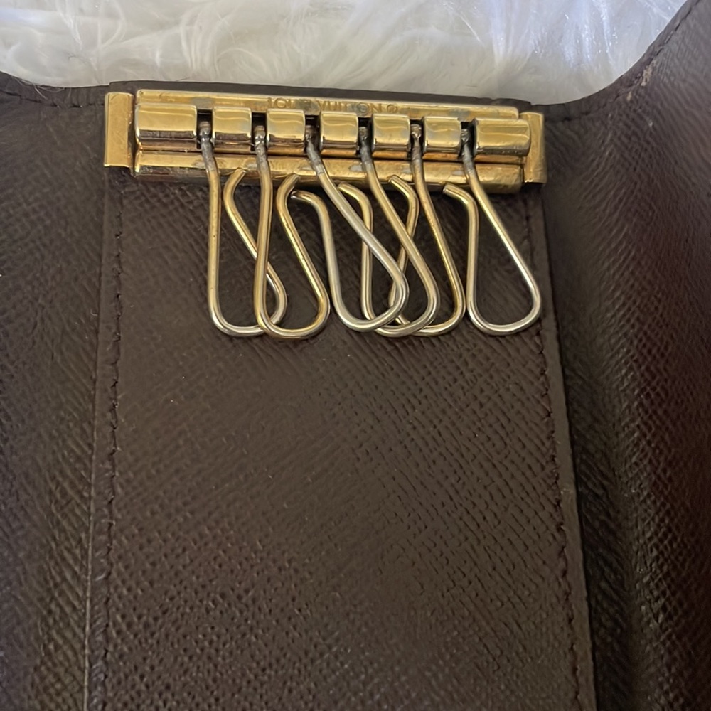 Louis Vuitton key case - Picture 4 of 12